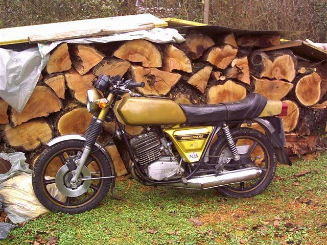 Auch schon inder Zeit als Mopedmacher hat KTM Motorräder gebaut